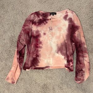 RIXO Pink & Burgundy Tie-Dye Henley Long-Sleeve crop style top